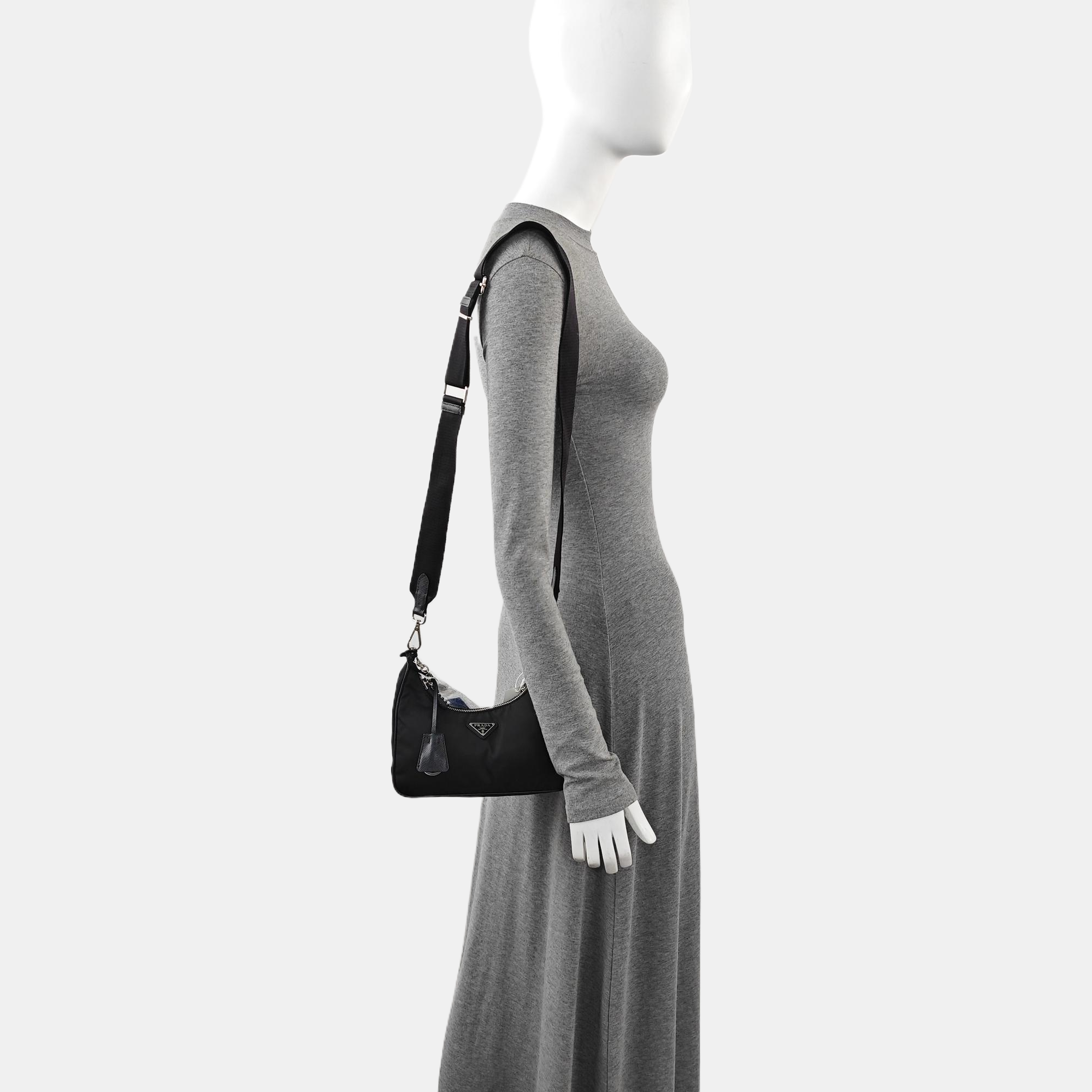 Re-Edition2005 Mini Nylon Black