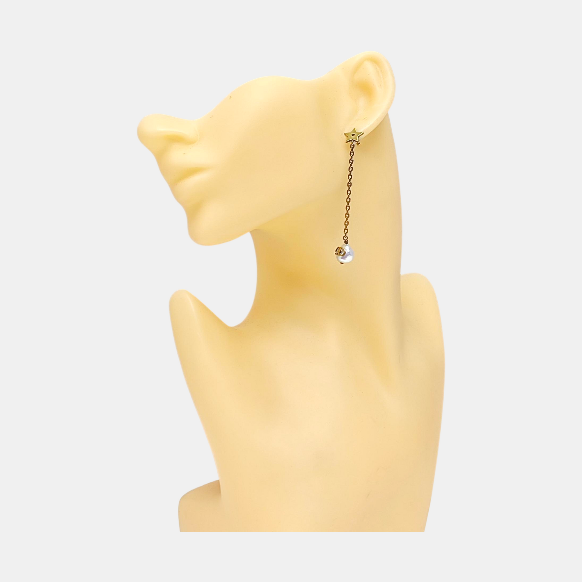 Metal Gold Earrings