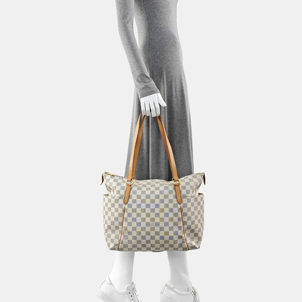 TOTALLY MM Damier Azur Coated Canvas White