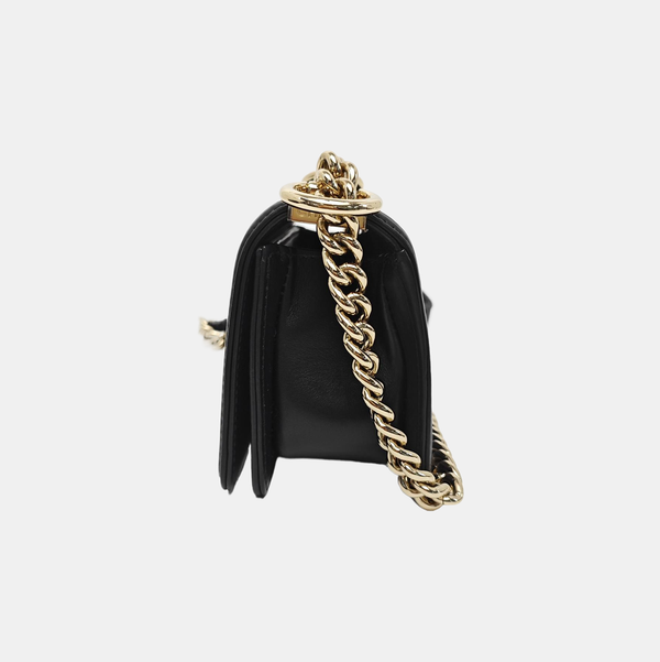 BOY CHANEL Small Chevron Calfskin Black
