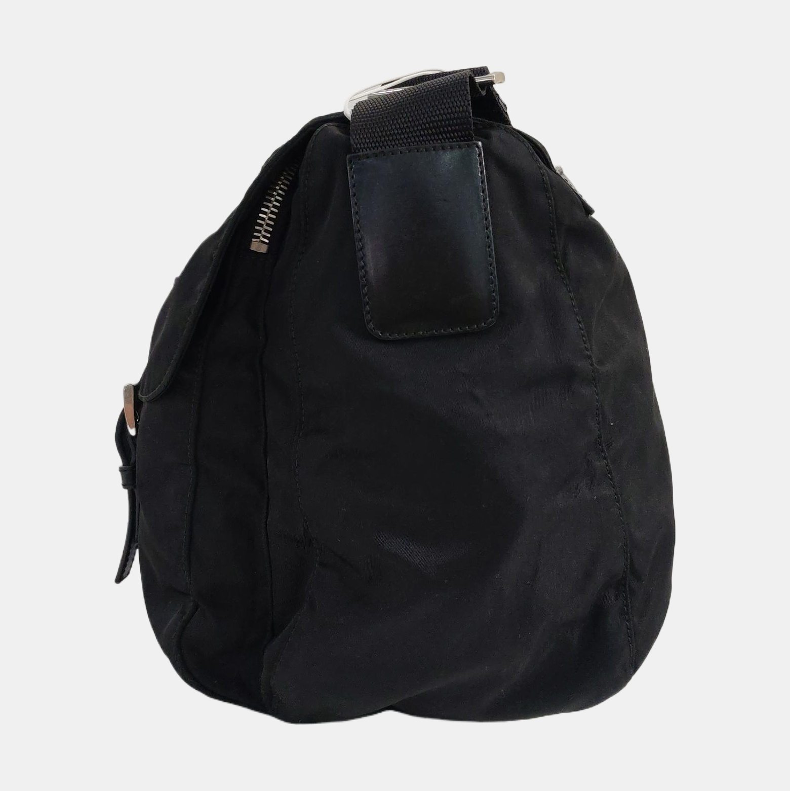 Vela Messenger Bag Nylon Black