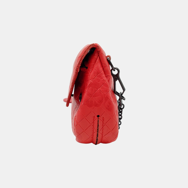 Authenticated pre-owned  Messenger Calfskin Red - Shoulder Bag at Looply