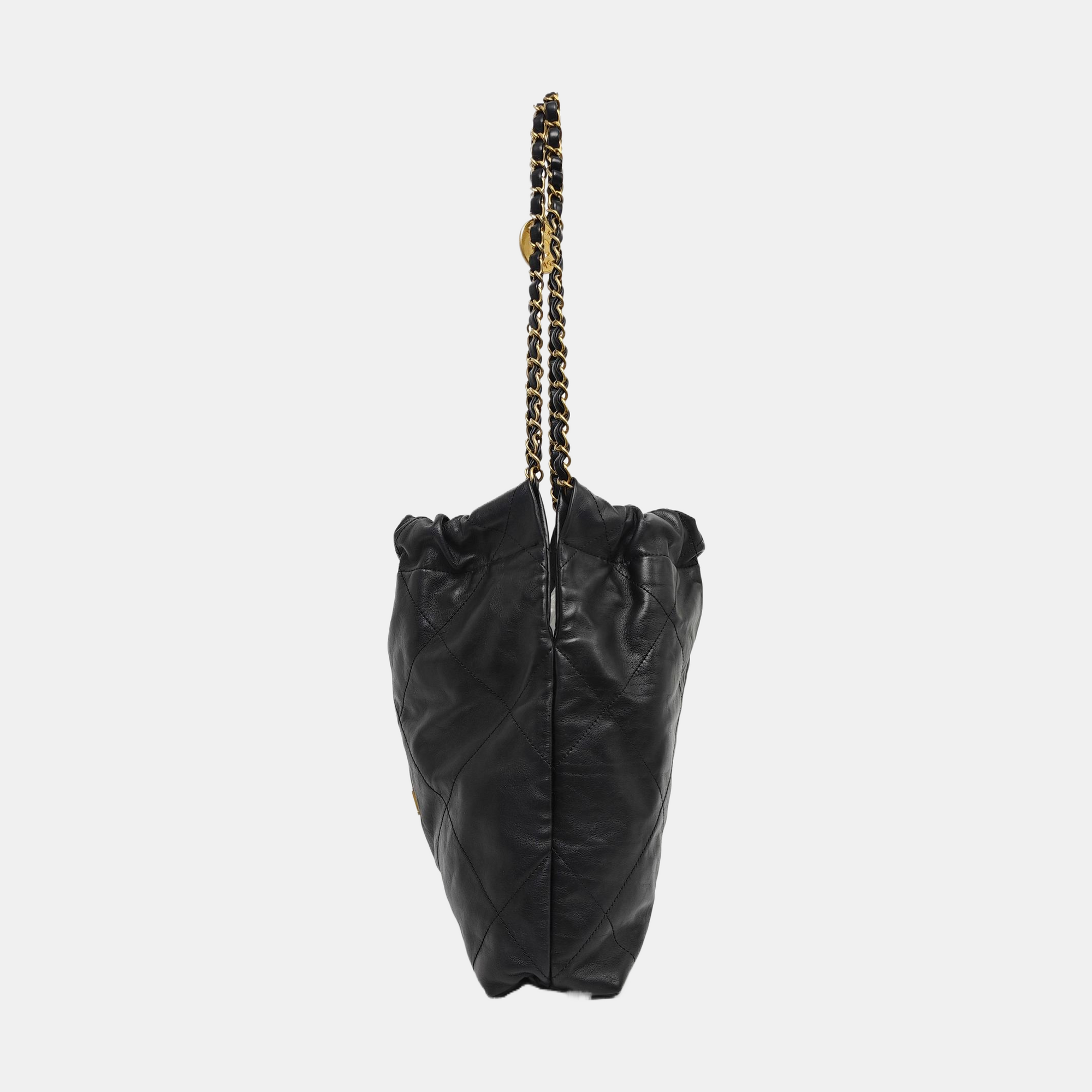CHANEL 22 Small Quilted Calfskin Black
