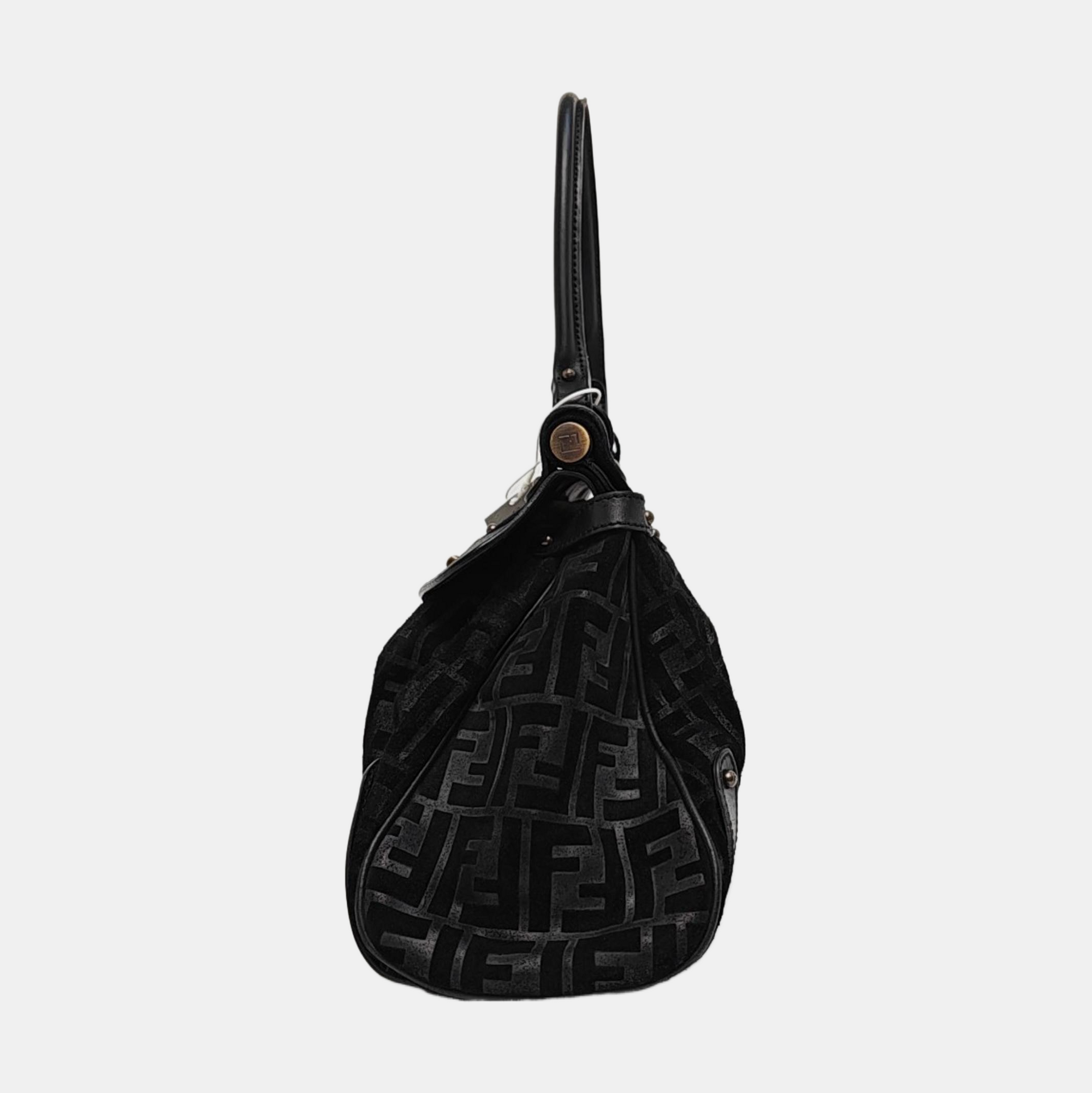 Magic Velvet Black