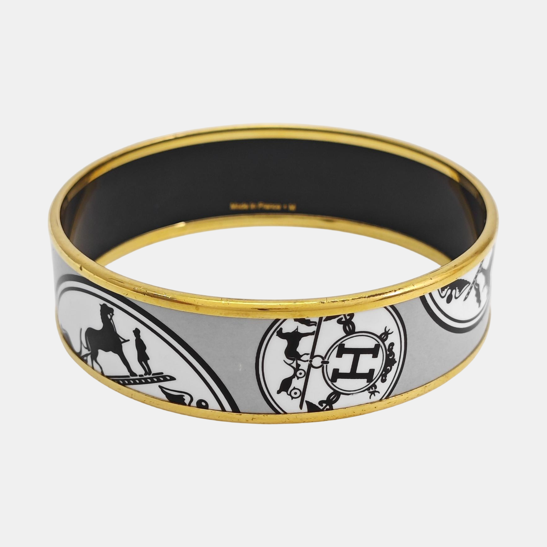 Email Metal Gold Bangle