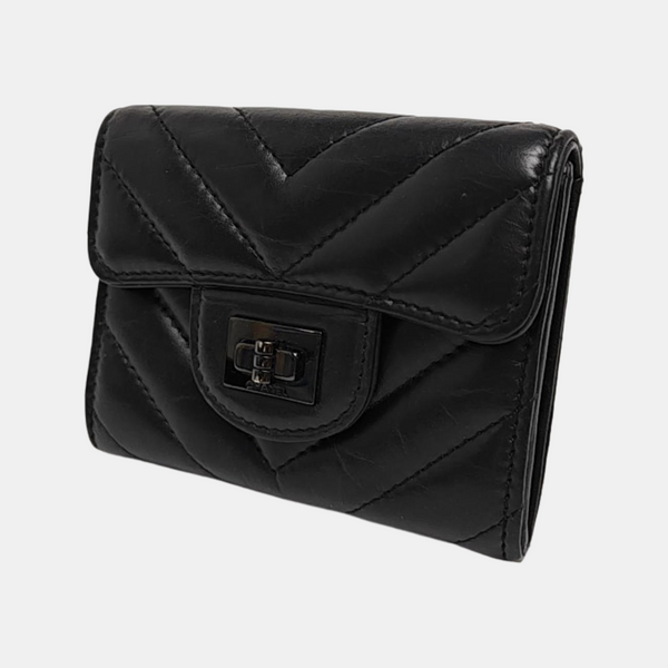 2.55 Chevron Calfskin Black Wallet