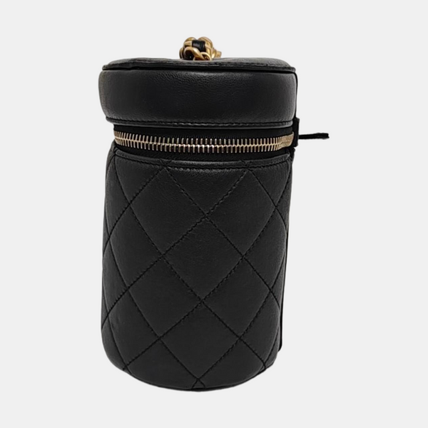 VANITY CASE Small Quilted Lambskin Black