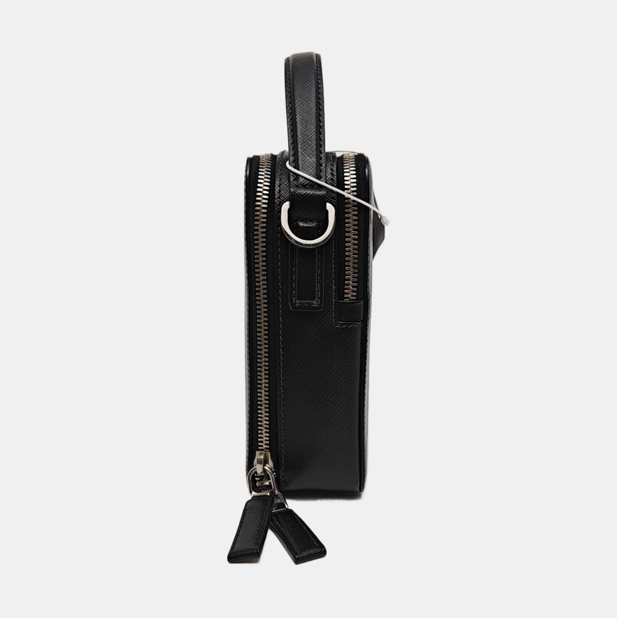 Brique Calfskin Black
