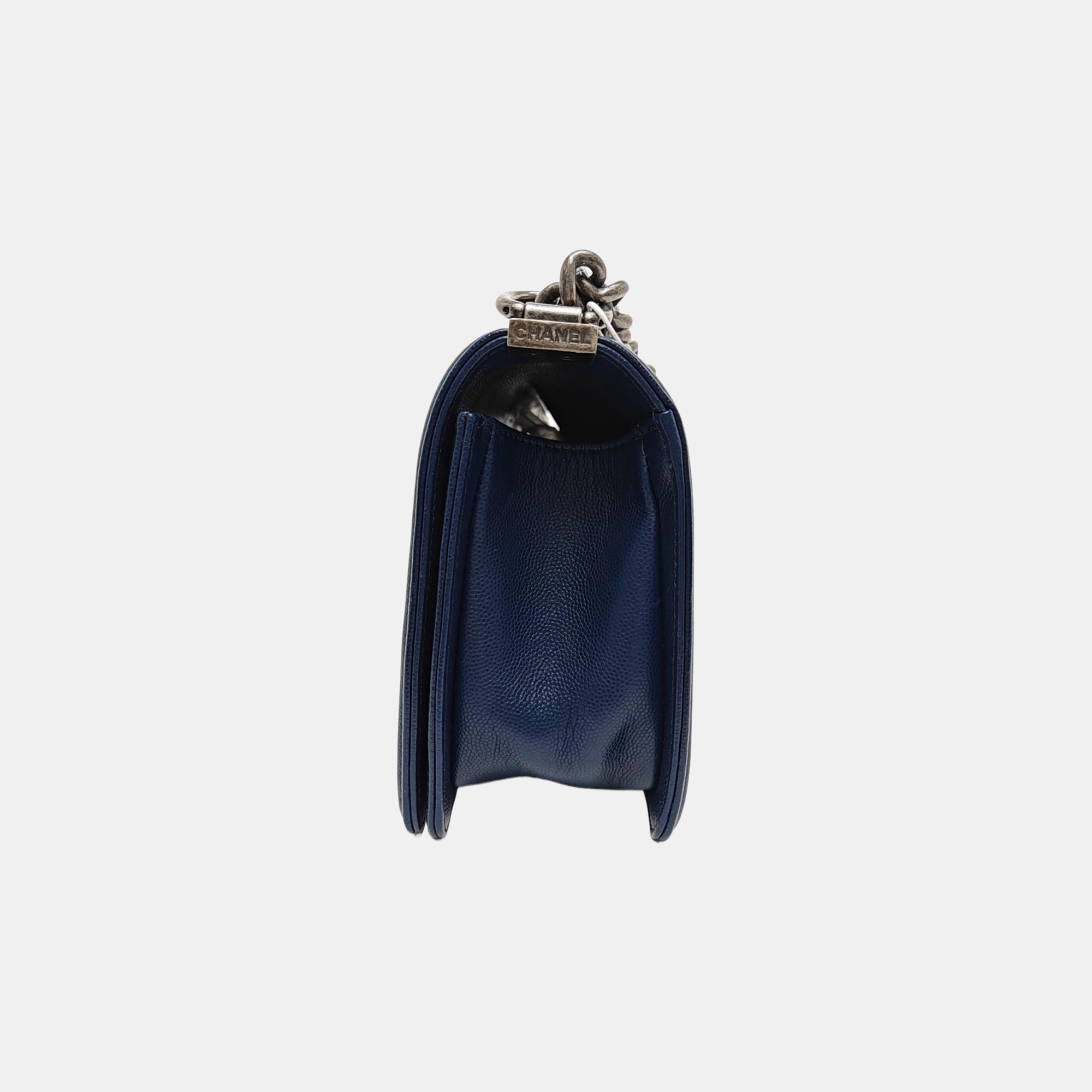 BOY CHANEL Medium Chevron Grained Calfskin Blue