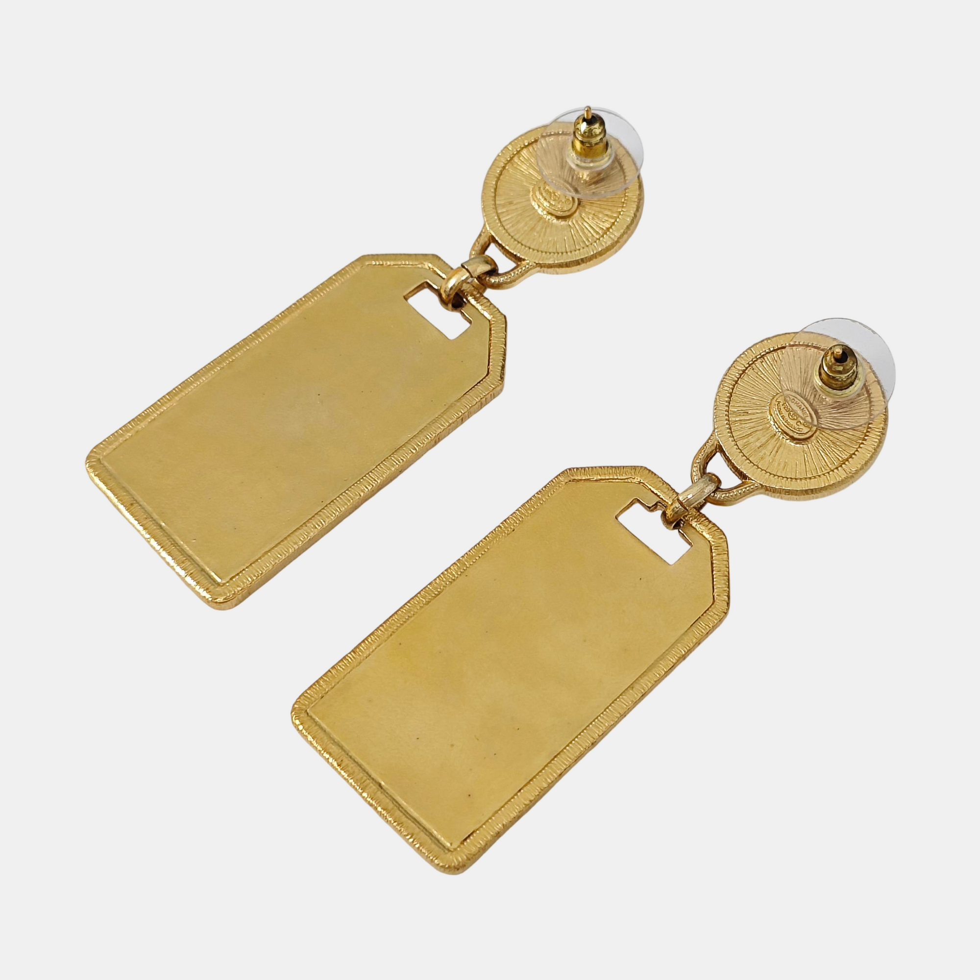 Metal Gold Stud Earrings