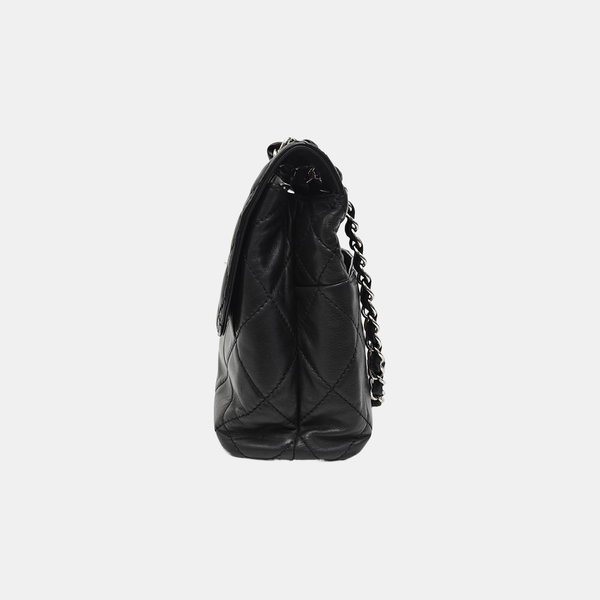 Quilted Calfskin Shoulder Bag Black