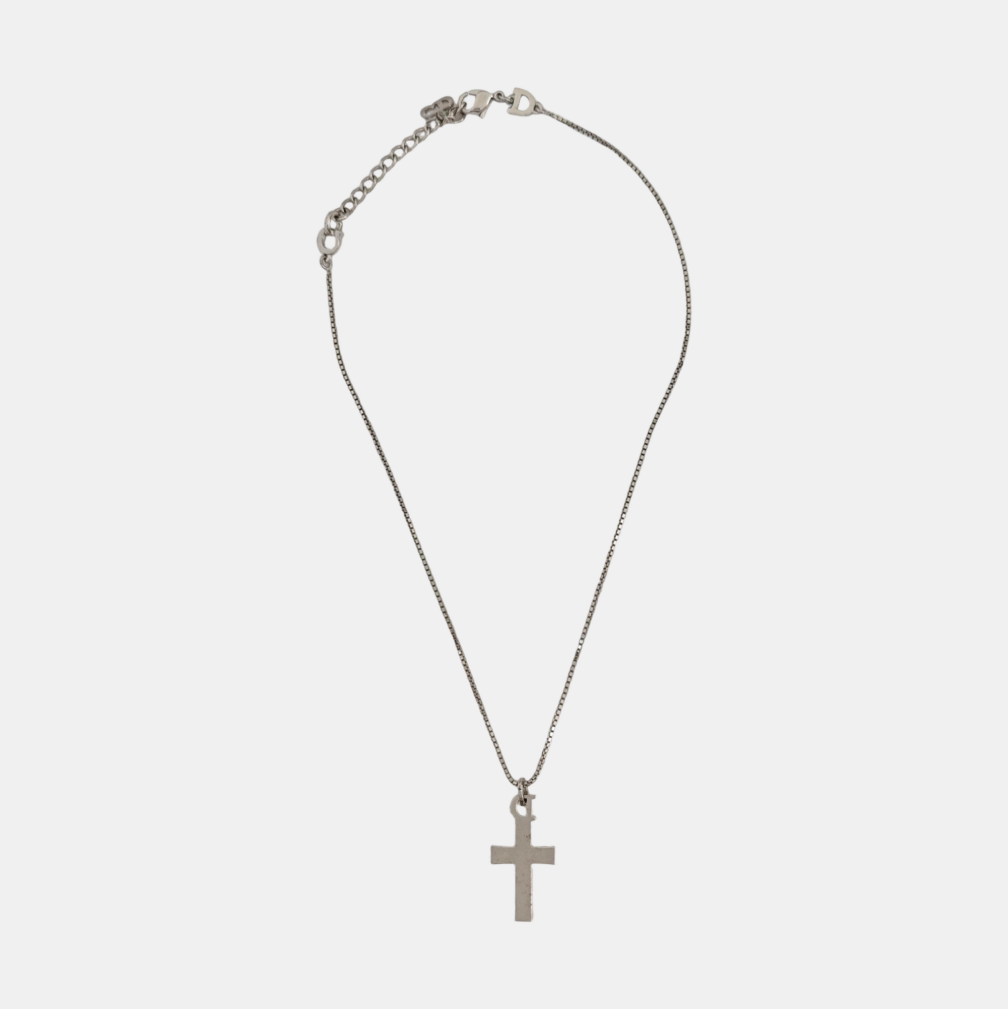 CD Swing Metal Silver Necklace