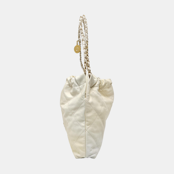 CHANEL 22 Medium Quilted Calfskin White