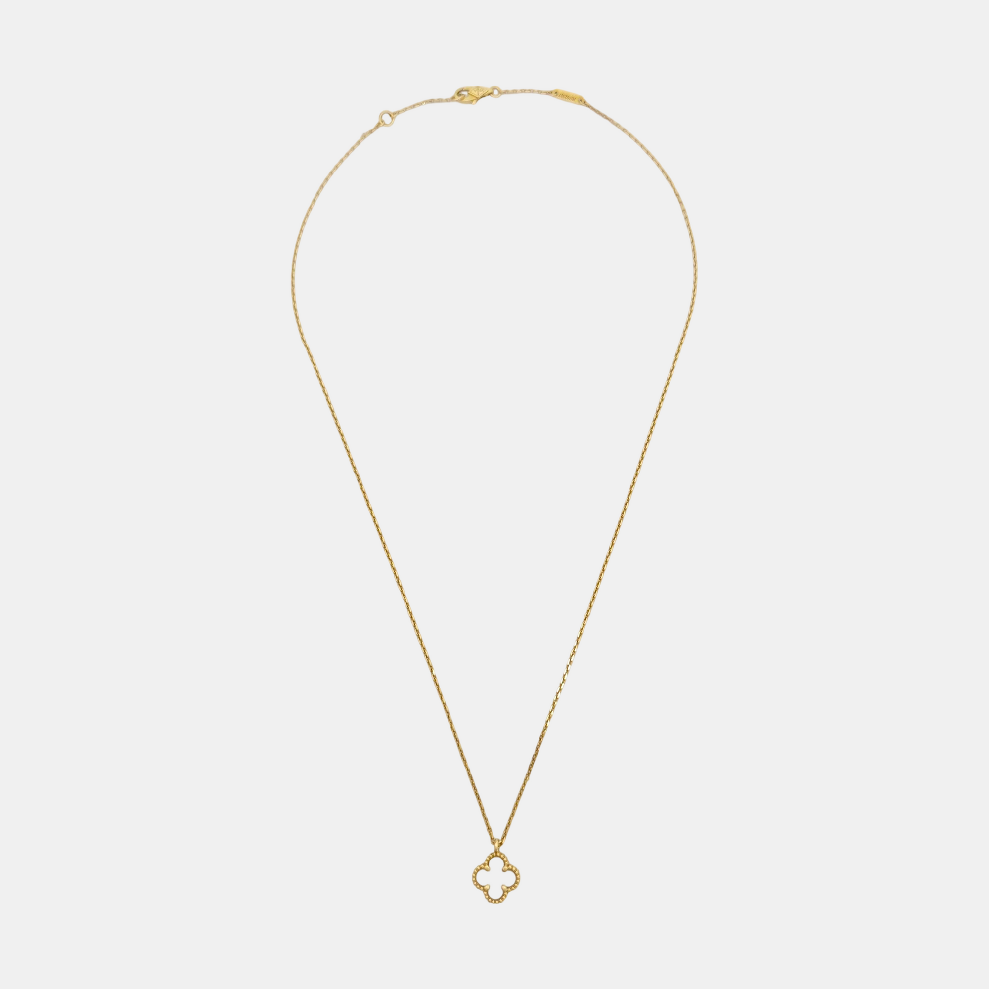 Sweet Alhambra 18k Gold Necklace