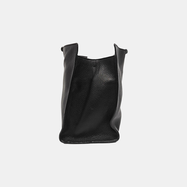 Authenticated pre-owned  Bamboo 1947 Calfskin Black - Shoulder Bag at Looply