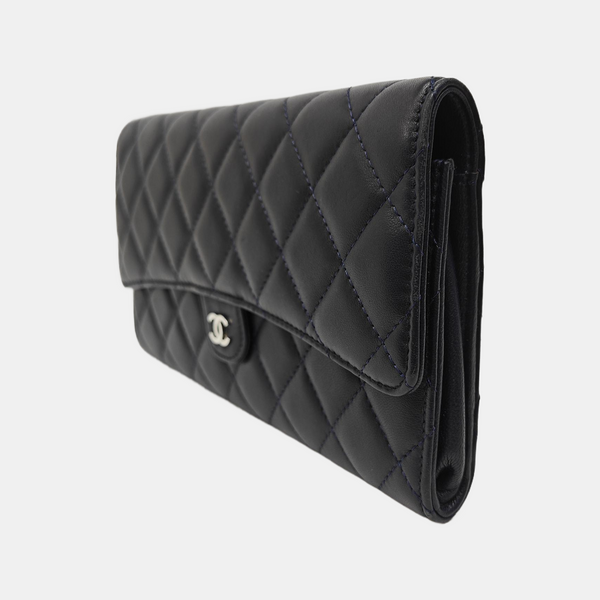CLASSIC FLAP Mini Quilted Lambskin Blue Wallet