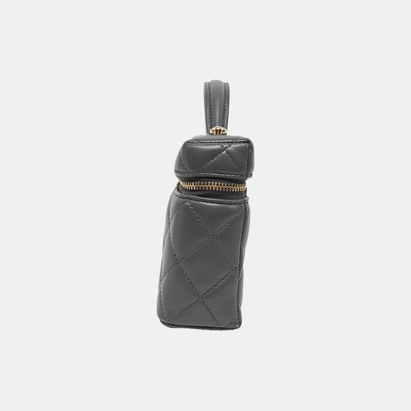 VANITY CASE Quilted Lambskin Gray
