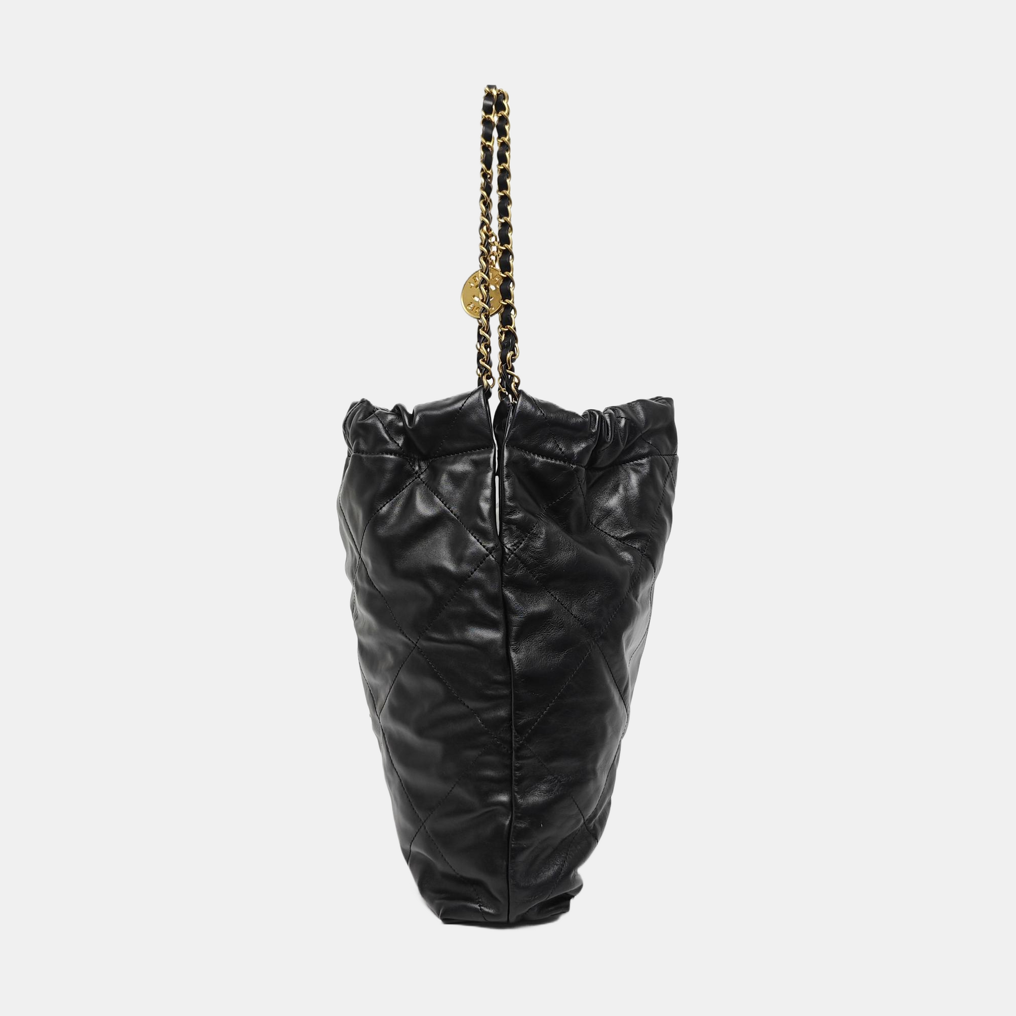 CHANEL 22 Small Quilted Calfskin Black