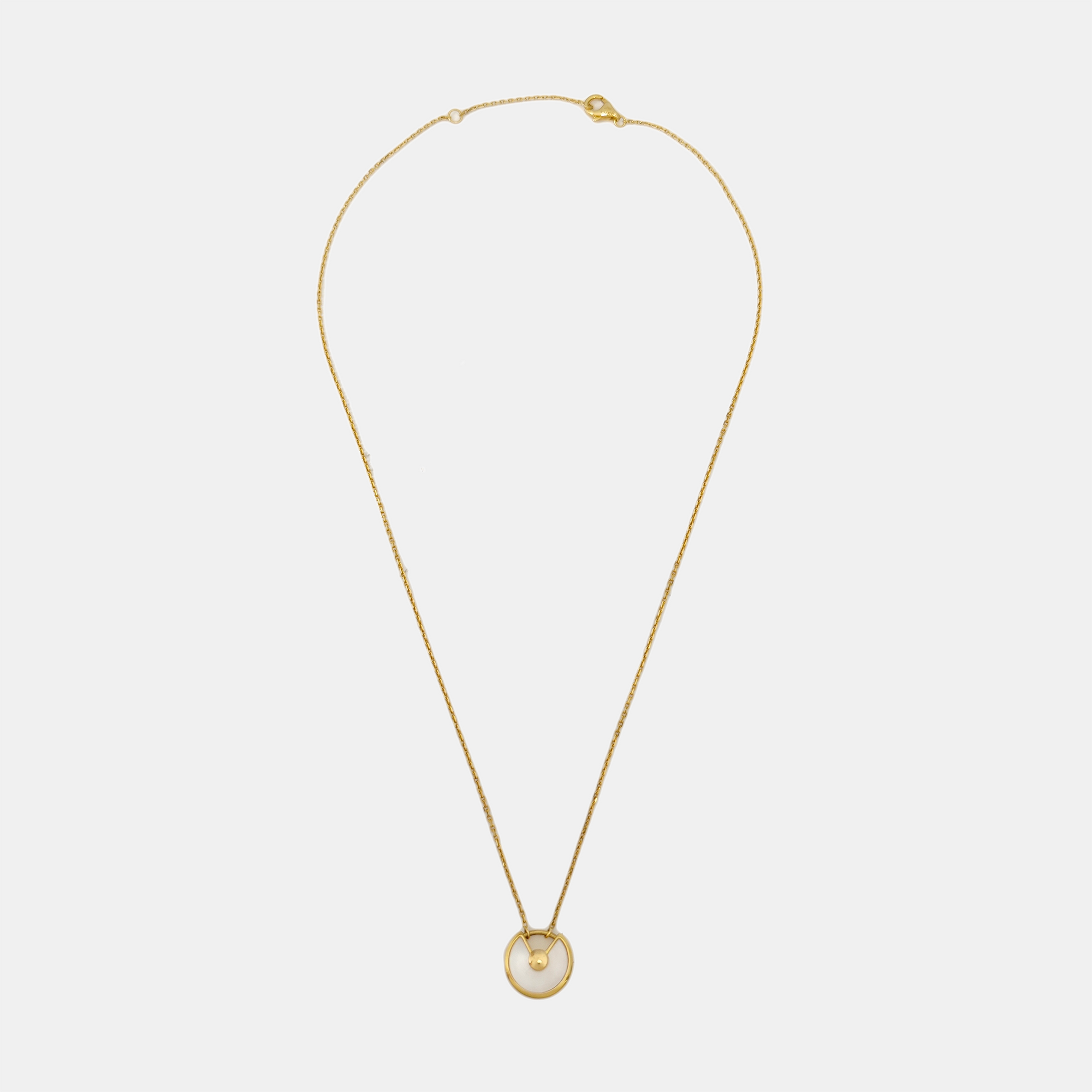 AMULETTE DE CARTIER 18k Gold Necklace