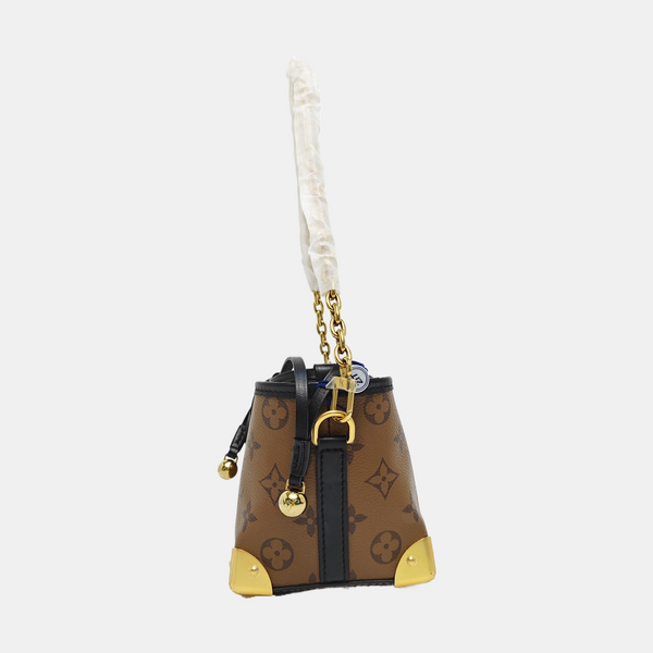 NOÉ PURSE LV CHARMS Monogram Coated Canvas Brown