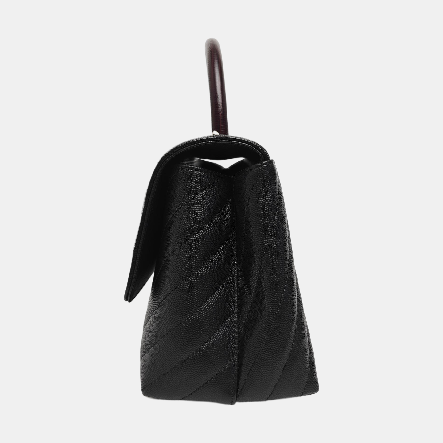 COCO HANDLE Medium Chevron Grained Calfskin Black