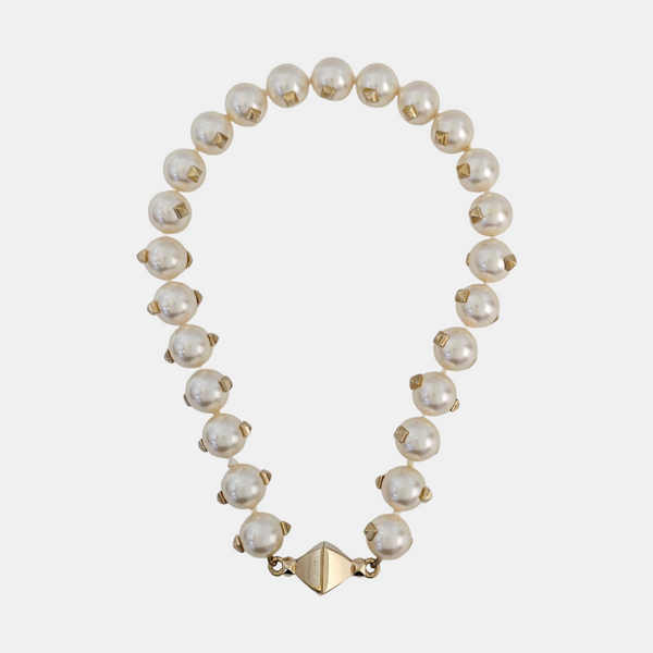 Faux Pearl White Necklace