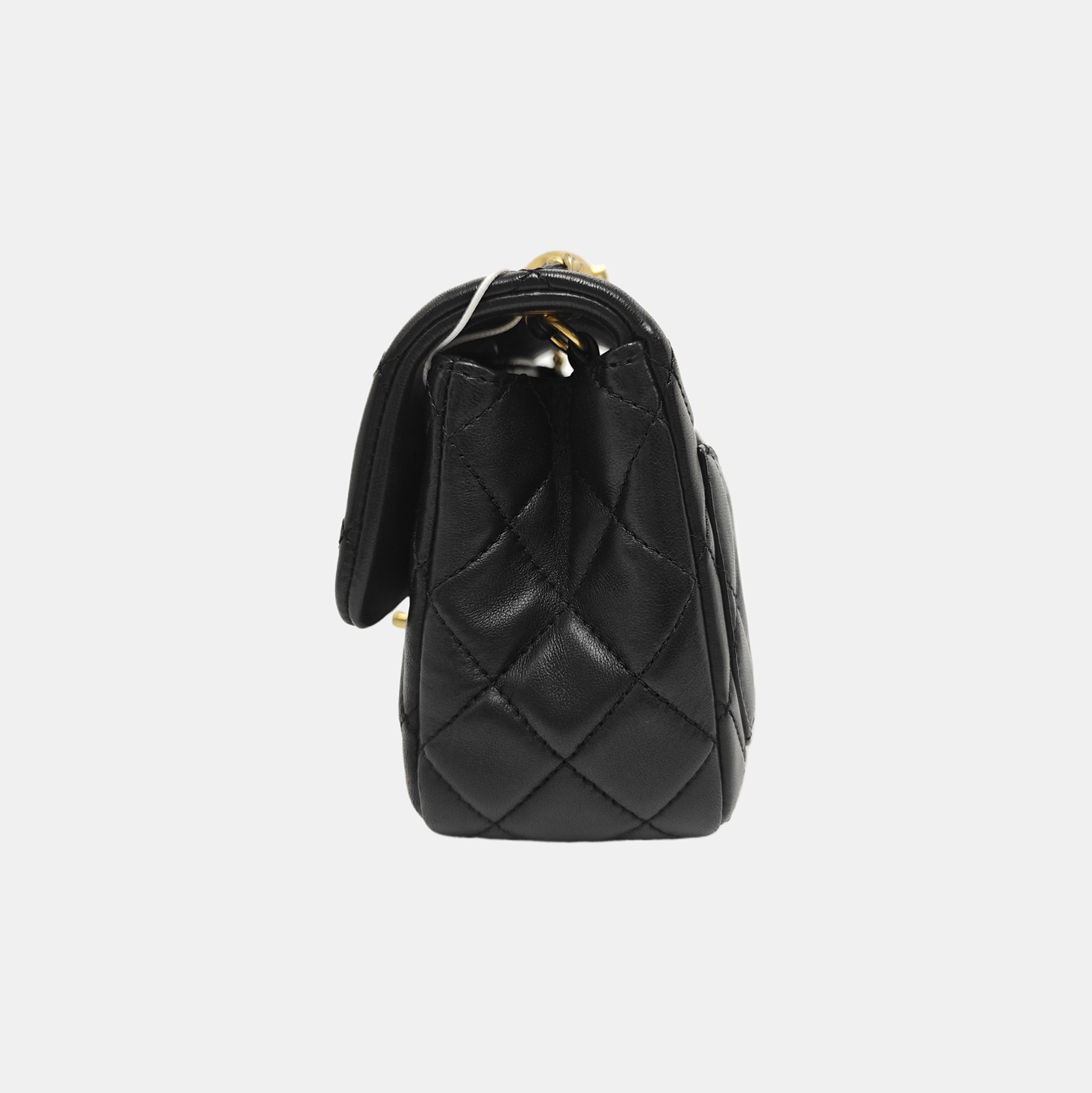 CLASSIC FLAP Mini Quilted Lambskin Black
