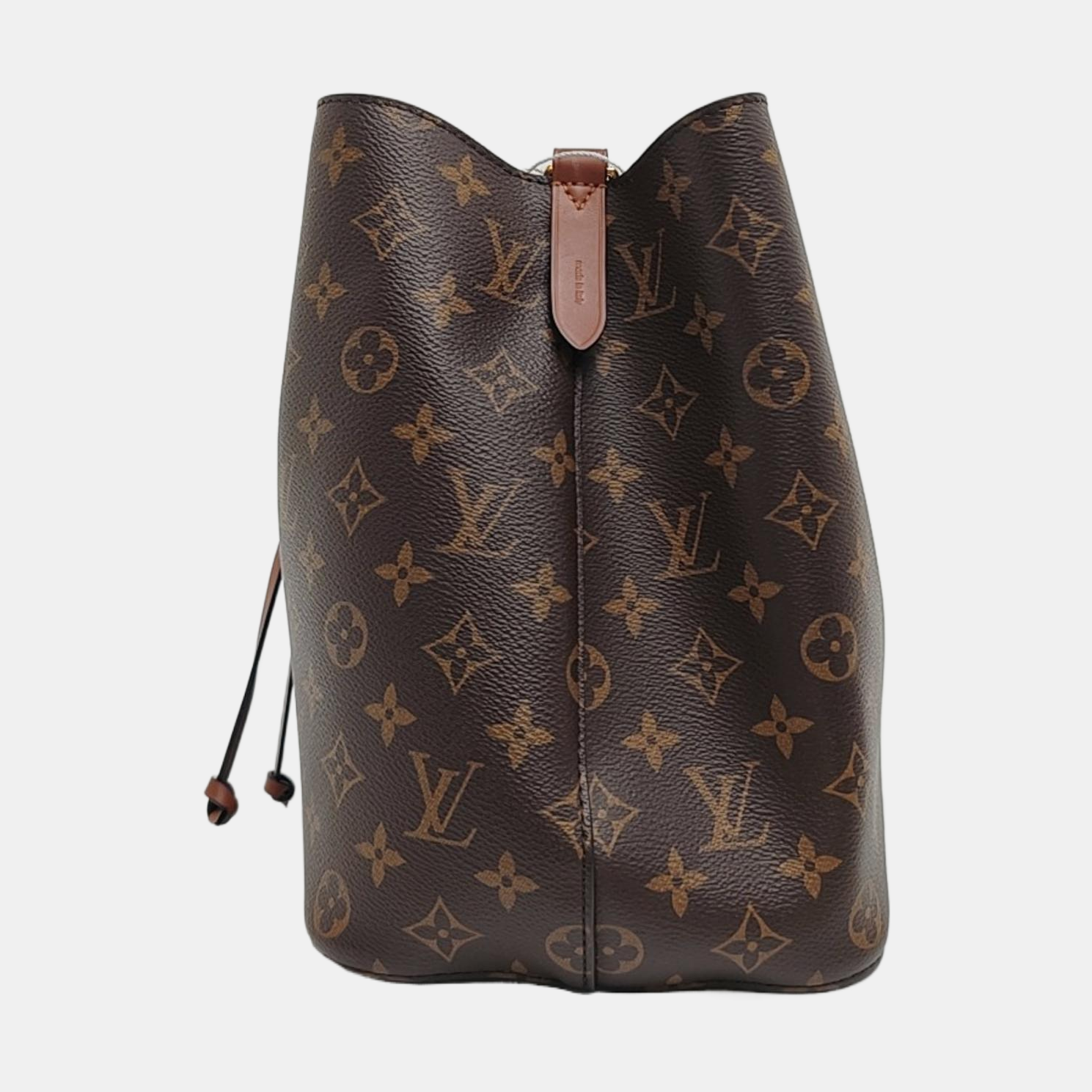 NÉONOÉ MM Monogram Coated Canvas Brown