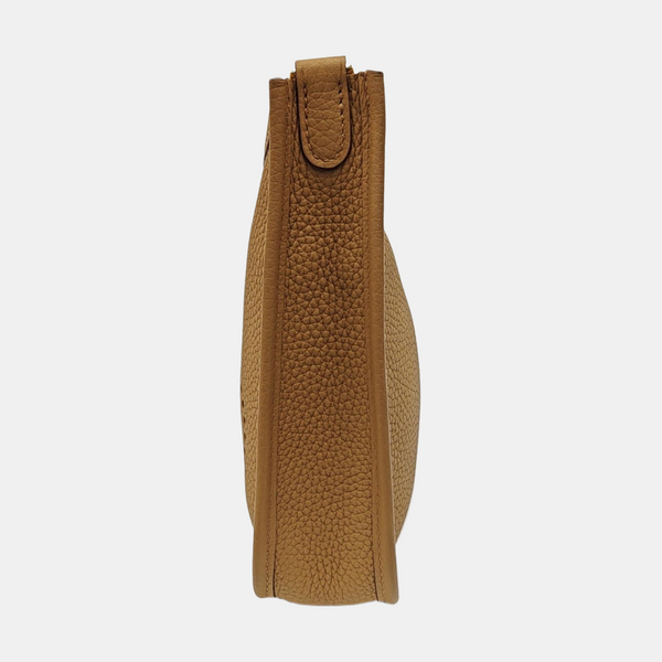 Evelyne TPM Clemence Brown