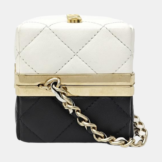 Quilted Lambskin Shoulder Bag Multicolor