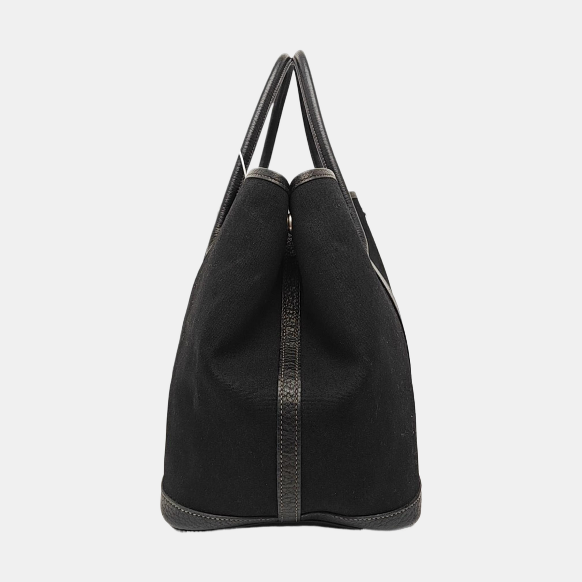 Garden Party 36 Canvas Black