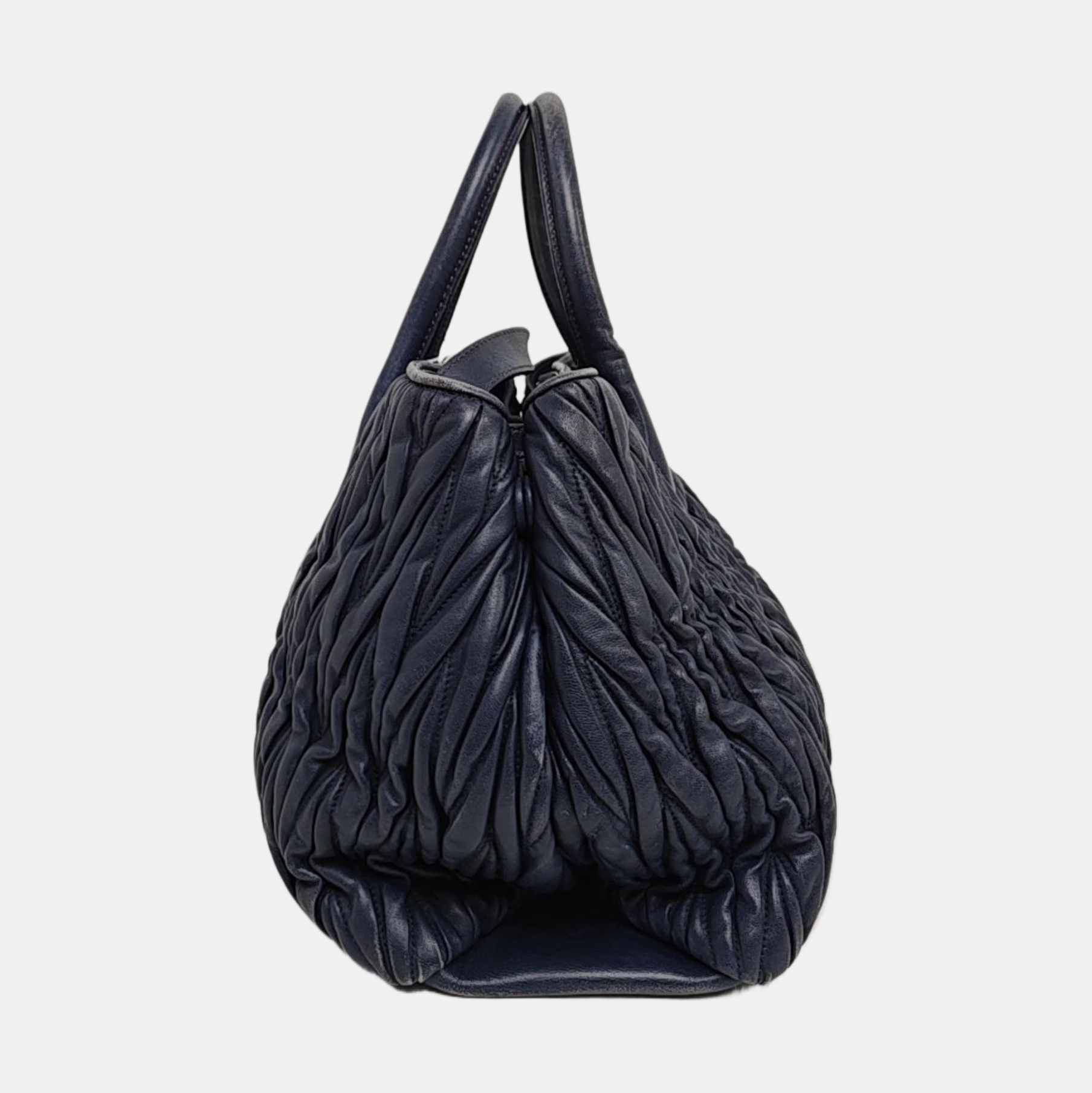 Avenue Quilted Lambskin Blue