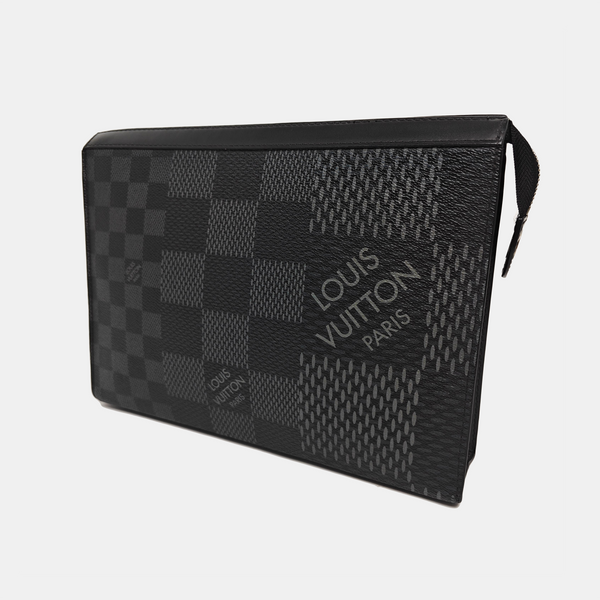 Pochette Voyag MM Damier Graphite Coated Canvas Gray