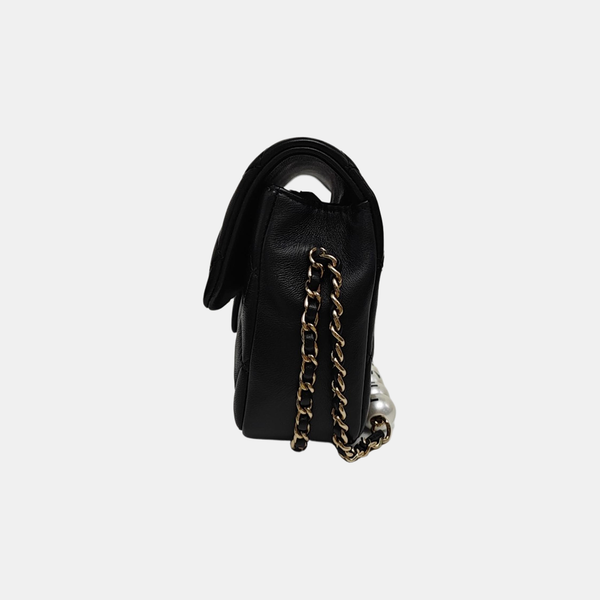 CLASSIC FLAP Mini Quilted Lambskin Black
