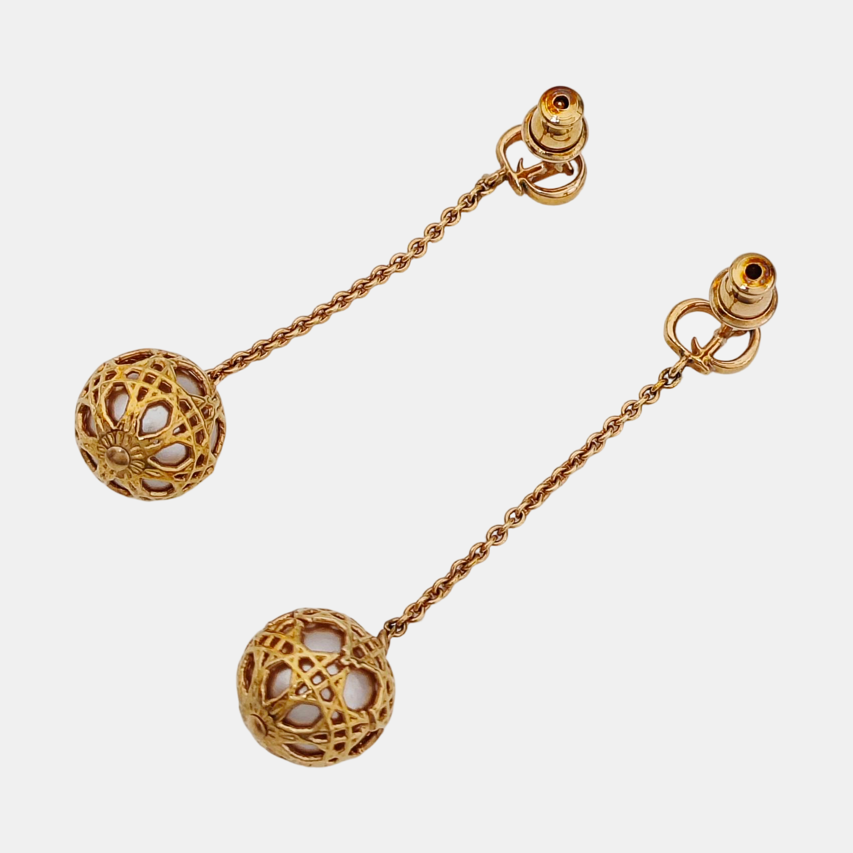 Secret Cannage Metal Rose Gold Stud Earrings