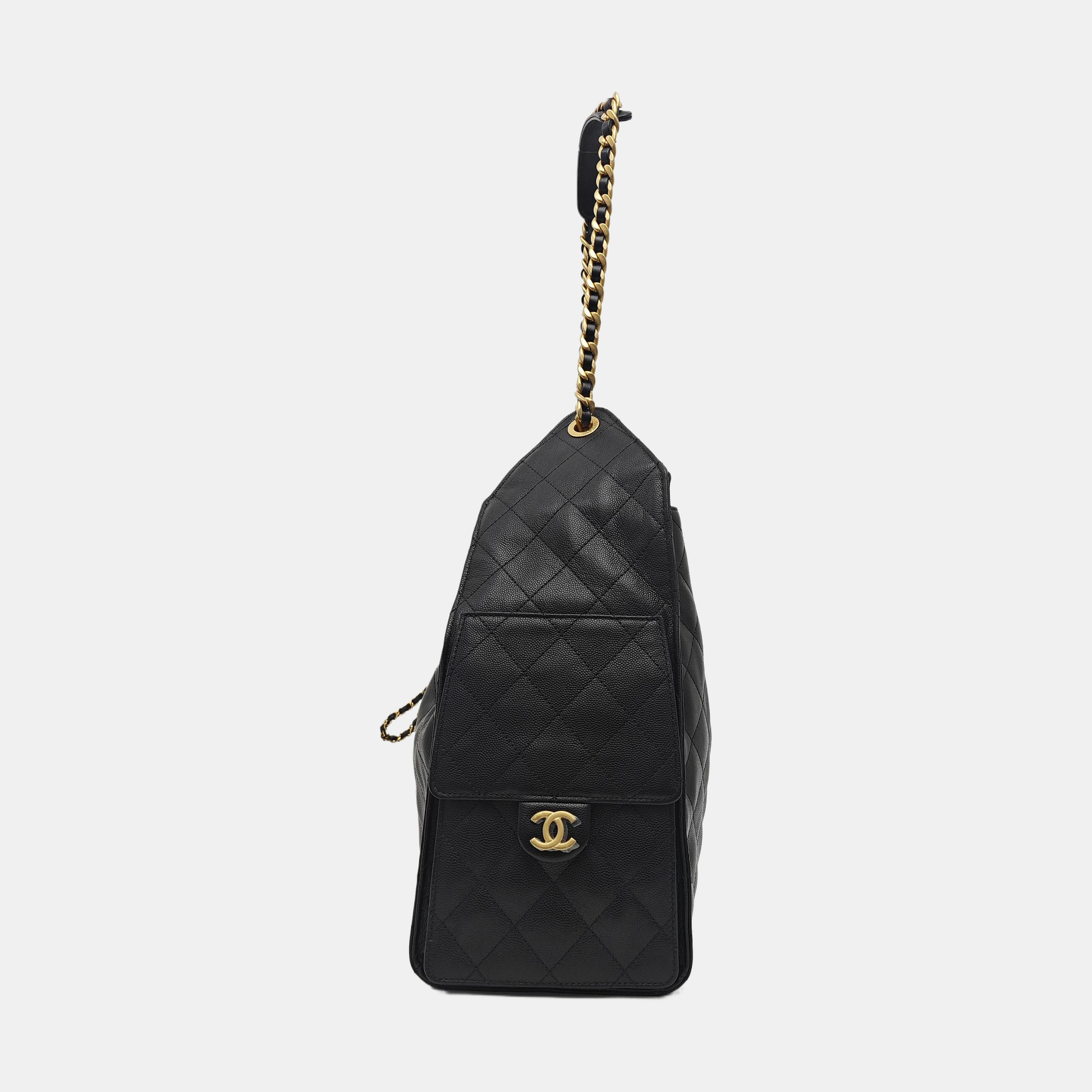 CHANEL 25 Medium Quilted Grained Calfskin Black