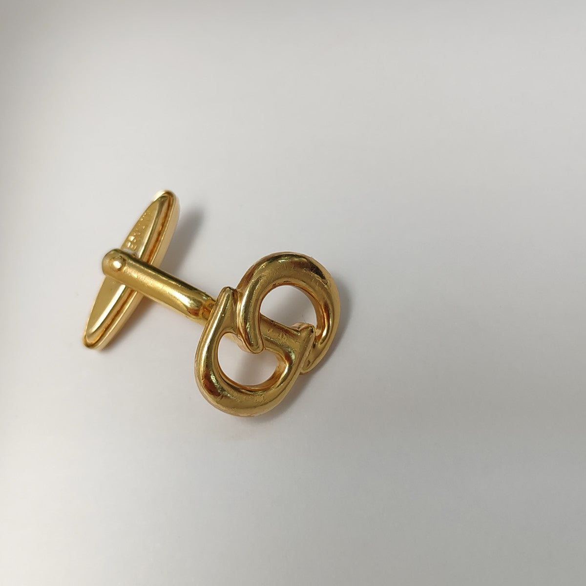 Metal Cufflink Gold
