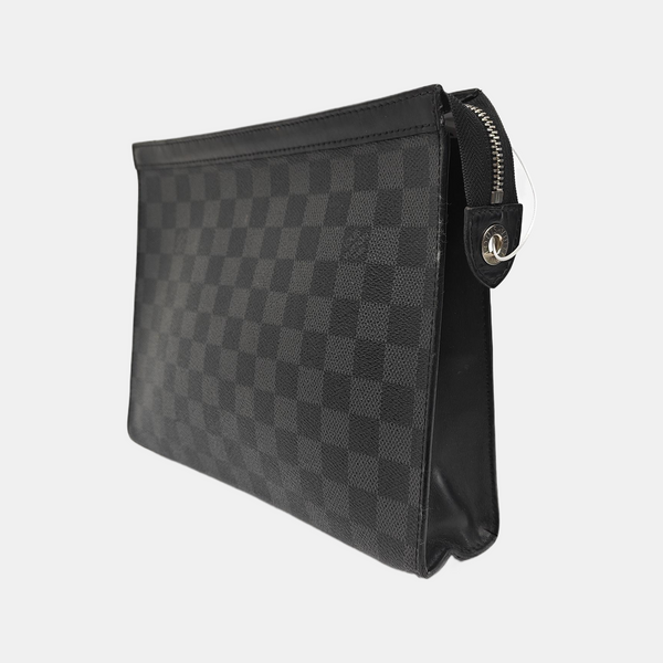 Pochette Voyag MM Damier Graphite Coated Canvas Gray