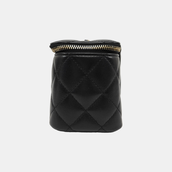 VANITY CASE Small Quilted Lambskin Black