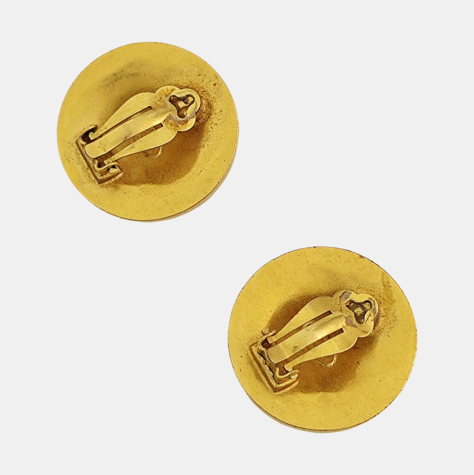 Vintage Metal Gold Clip On Earrings