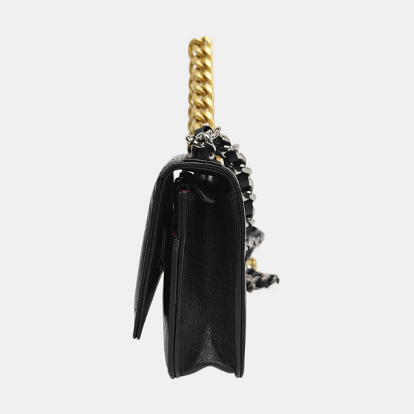 CHANEL 19 WOC Quilted Lambskin Black