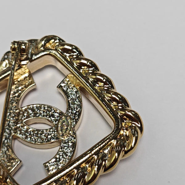 Metal Gold Brooch