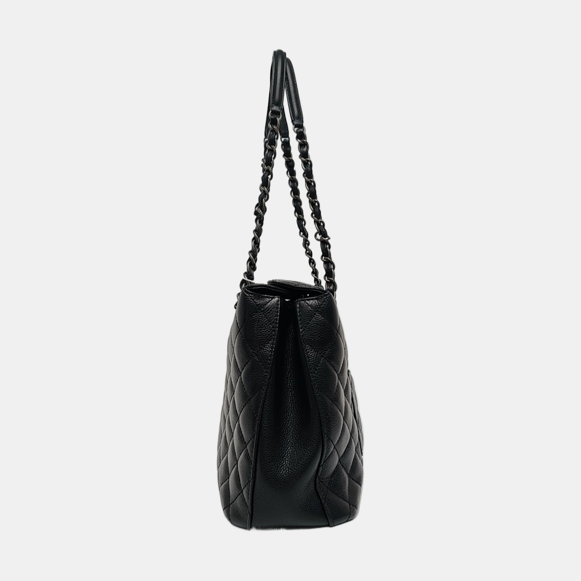 Quilted Calfskin Medium Black