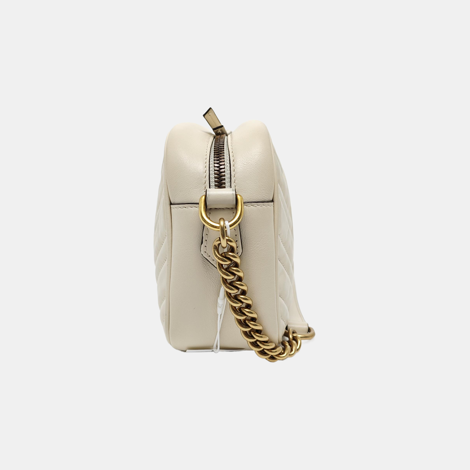 Authenticated pre-owned  GG Marmont Small Quilted Calfskin White - Crossbody Bag at Looply