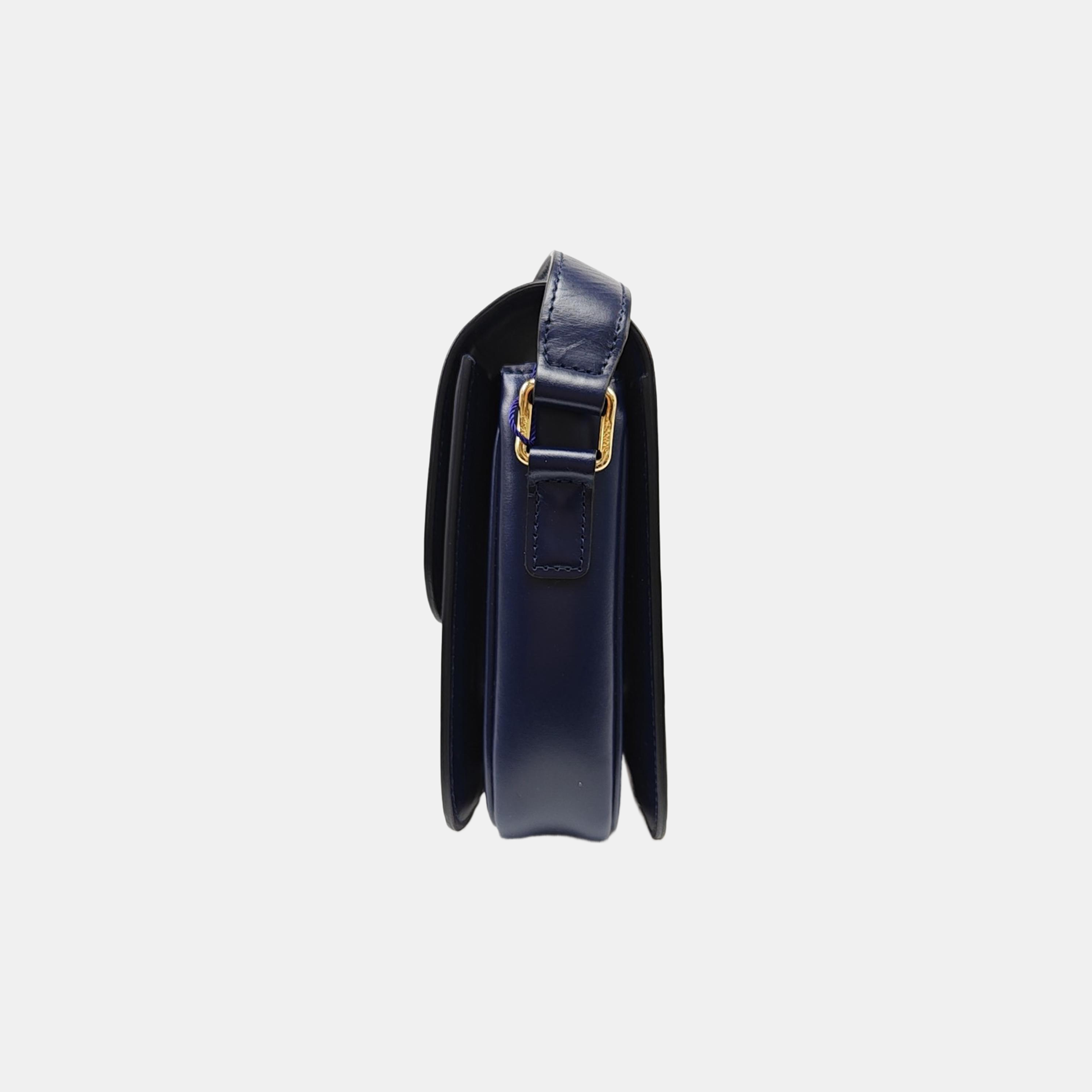 Authenticated pre-owned  TRIOMPHE Medium Calfskin Blue - Crossbody Bag at Looply