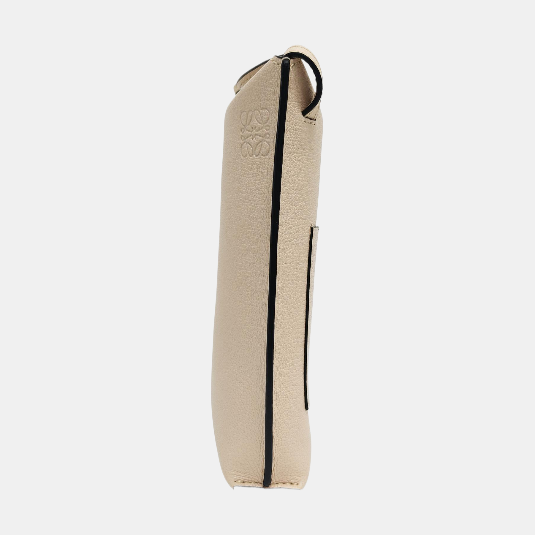 Gate Lambskin White
