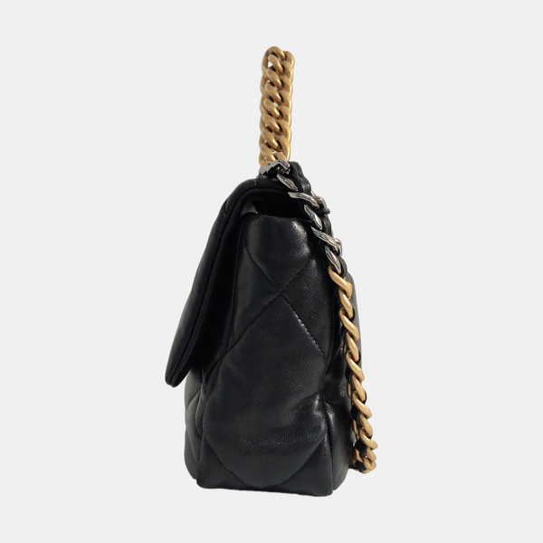 CHANEL 19 Small Quilted Lambskin Black