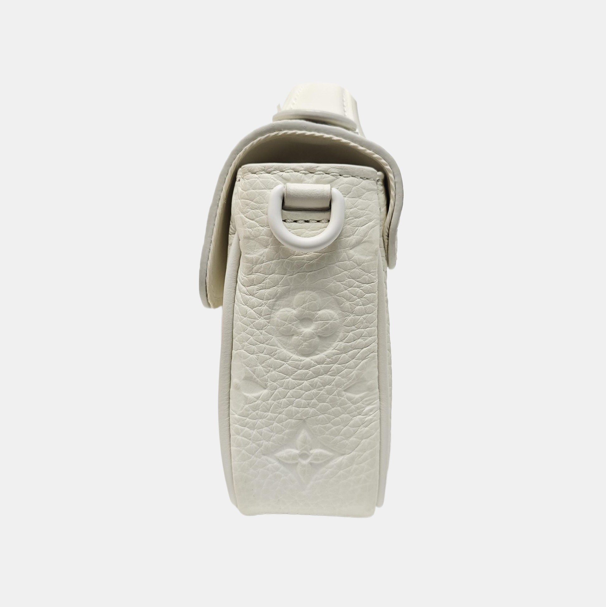 S LOCK Monogram Calfskin White