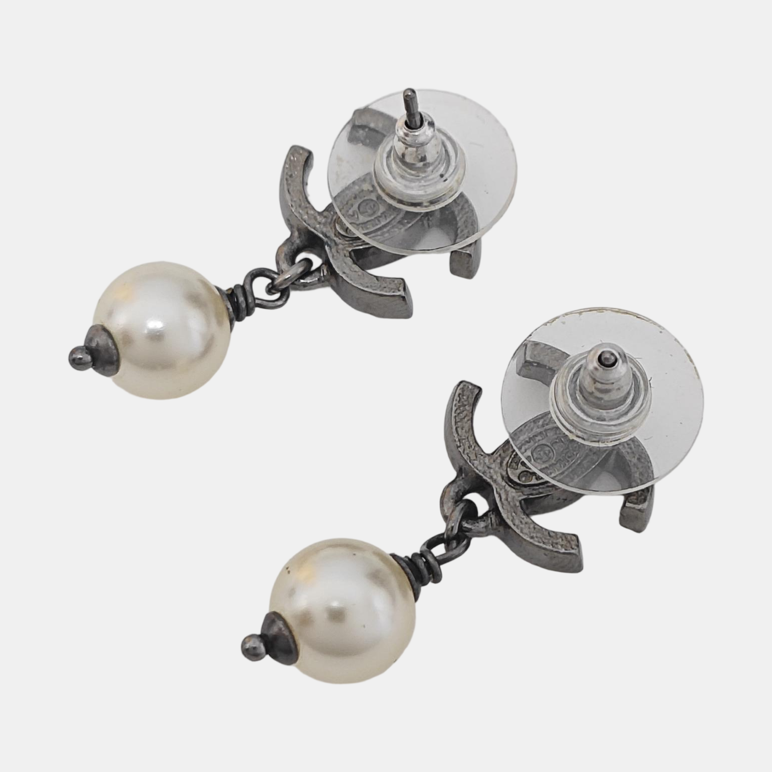 CC Logo Faux Pearl Gray Stud Earrings