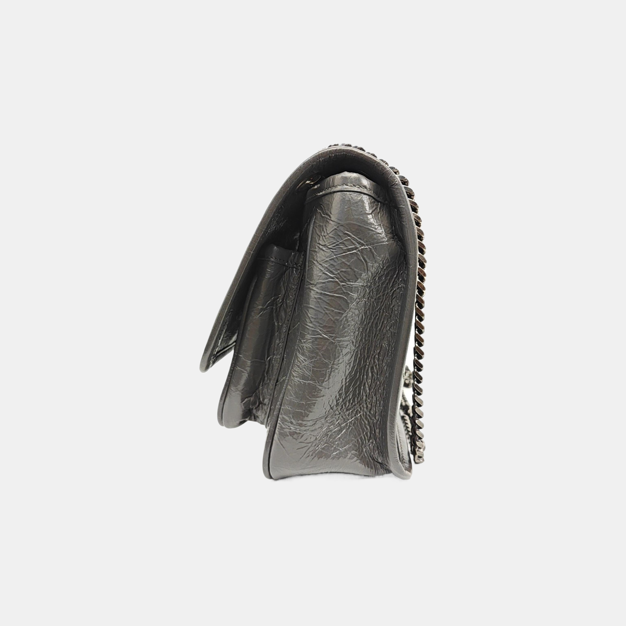 NIKI Small Chevron Calfskin Gray